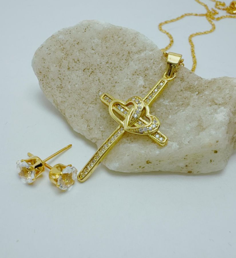 Collar y aretes en rodio religioso