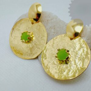 Aretes Dorados en bronce artesanales con piedra verde