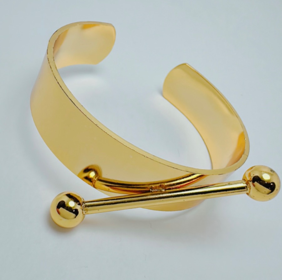 Pulsera en acero diseño elegante visāka